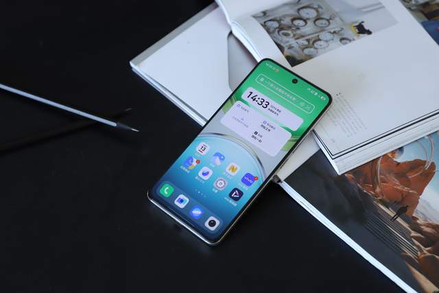 手机越级引领者超级扬声器真的太猛了！凯发k8vivo Y300评测：国民(图15)