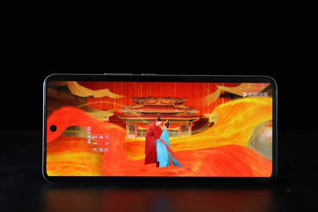 手机越级引领者超级扬声器真的太猛了！凯发k8vivo Y300评测：国民(图19)