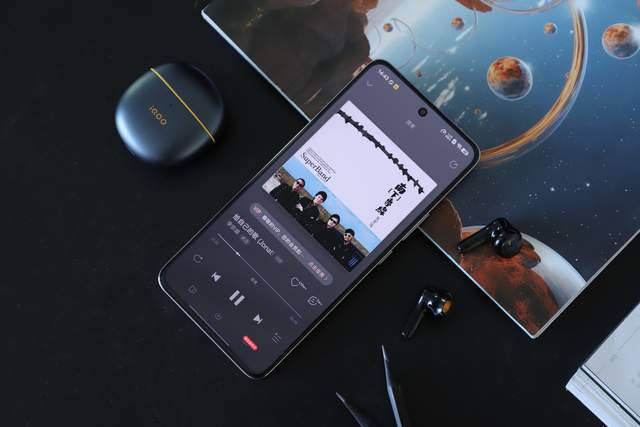 手机越级引领者超级扬声器真的太猛了！凯发k8vivo Y300评测：国民(图22)